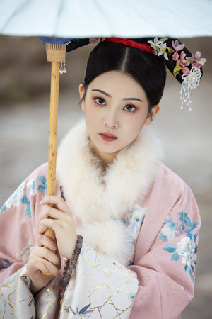 双男主宝宝握住坐下睡觉好吗